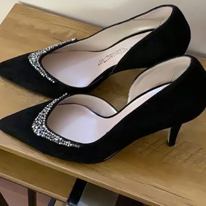 Suede evening shoe with silver beading